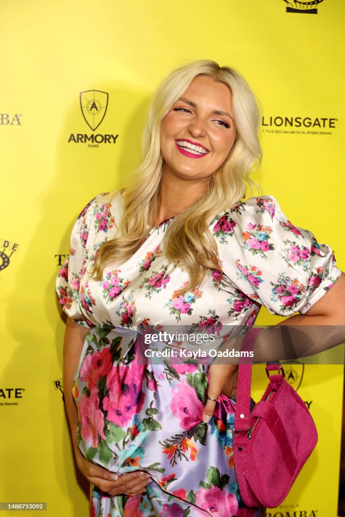 Wlow Rydel Rydel Lynch attends the Los Angeles red carpet premiere of Roadside ...