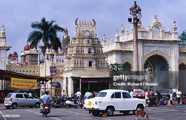 hindu temple at  north gate to mysore palace. - mysore stock pictures, royalty-free photos & images