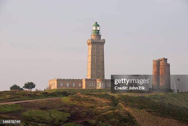 cap frehel lighthouse. - cap fréhel stock pictures, royalty-free photos & images