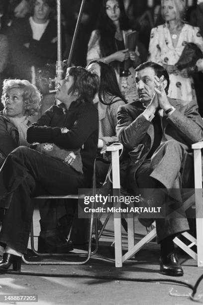 Lino Ventura et Annie Girardot lors du tournage du film 'La Gifle' à Paris le 20 juin 1974