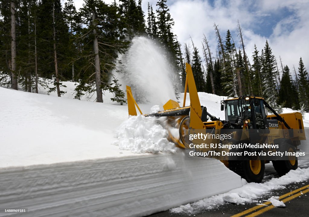 Trail Rideg Rd Snow Arnie Johnson clears snow from Trail Ridge Road on May 10, 2023 in ...