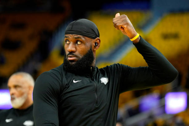 LeBron James of the Los Angeles Lakers gives a thumbs up prior to facing the Golden State Warriors in game five of the Western Conference Semifinal...