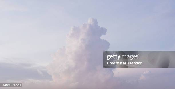 cumulonimbus clouds - fluffy cloud stock pictures, royalty-free photos & images