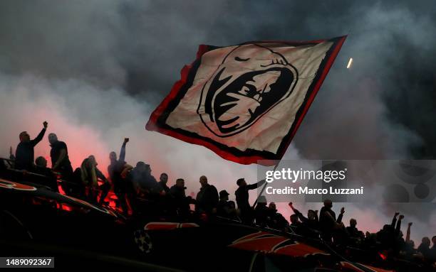 Milan Fans 40,515 Milan Fans Stock Photos, High-Res Pictures, and Images - Getty ...