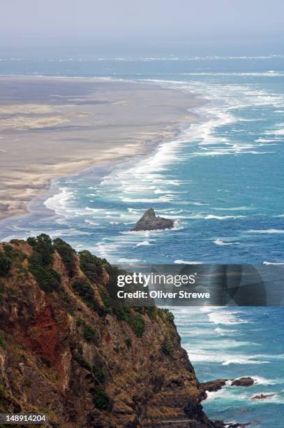 Waitakere Ranges Cliffs Waitakere Ranges Photos and Premium High Res Pictures - Getty Images