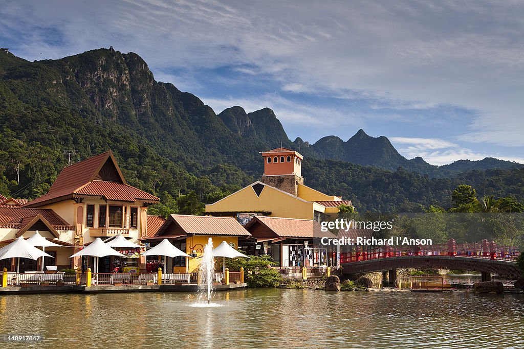 Oriental Village shopping centre and Gunung Machinchang, Pantai Kok.