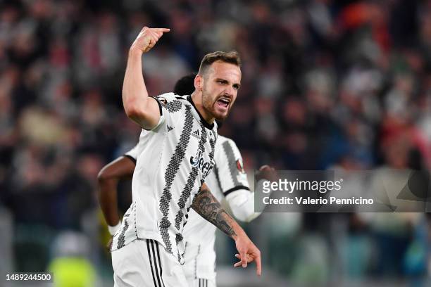 Federico Gatti of Juventus celebrates after scoring the team's first goal during the UEFA Europa League semi-final first leg match between Juventus...