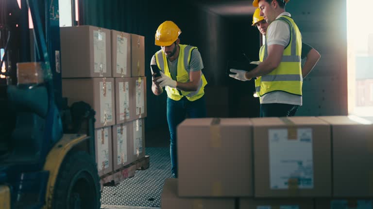 Loading Trainning Warehouse Worker Training Videos and HD Footage - Getty Images