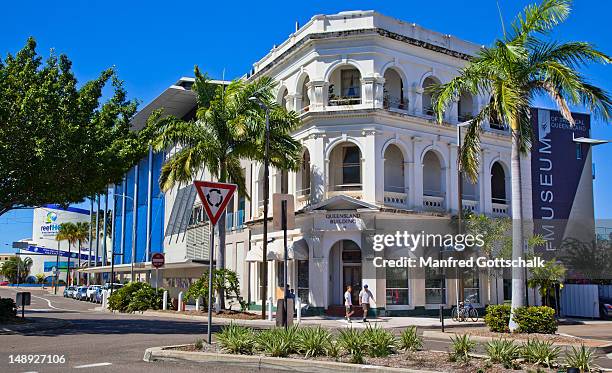 Qld Building 80 Four Ways Queensland Stock Photos, High-Res Pictures, and Images ...