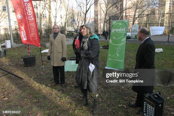 November 20: Bravo Channel President Lauren Zalaznick, NBC CEO Jeff Zucker and actor Anthony Anderson at the NBCU Volunteer event donating to the New...