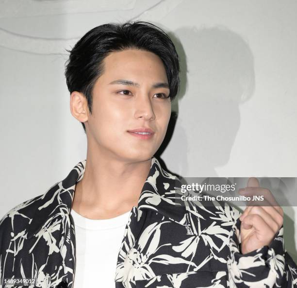 Mingyu, of k-pop boy group SEVENTEEN, attends the Louis Vuitton Pre-Fall 2023 Collection Show on the Jamsugyo Bridge at the Hangang River on April...