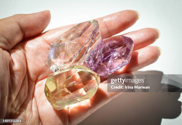 crystal healing quartz crystal - healing crystals stock pictures, royalty-free photos & images