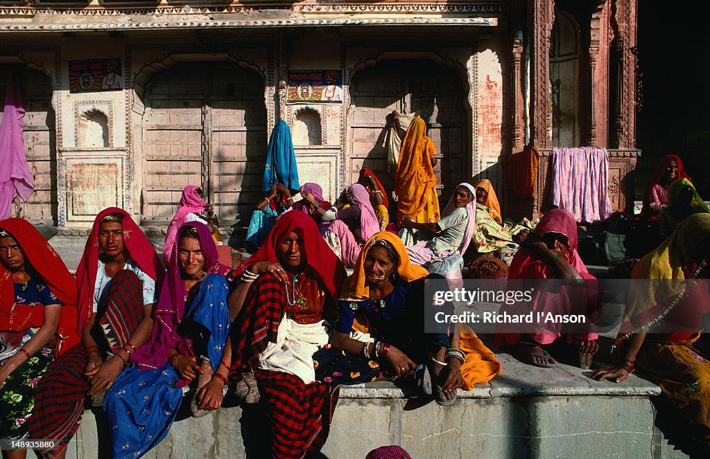 Visitors to the annual Pushkar Fair gather in town.