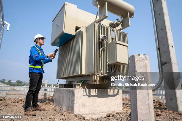 Transformer Visual Inspection Transformer Manufacturing Photos and Premium High Res Pictures - Getty ...