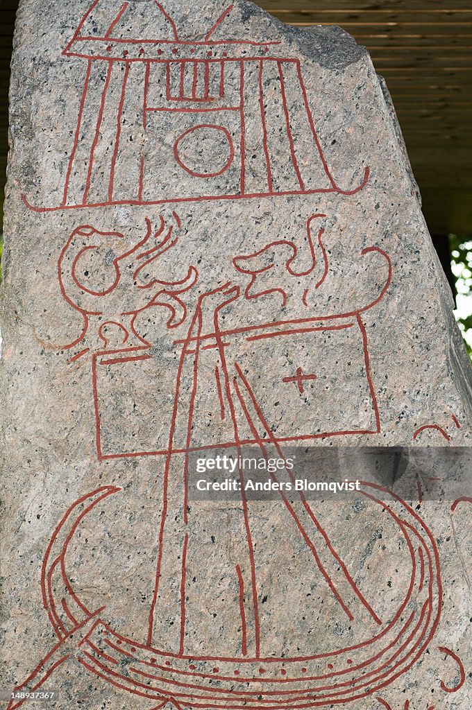 Runestone at Sparlosastenen near Vara.