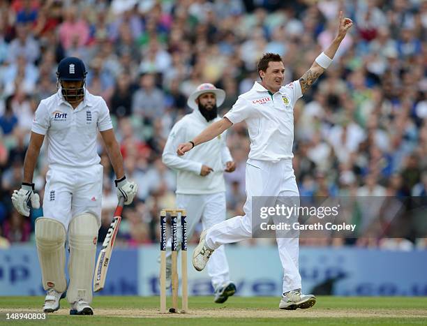 Dale Steyn of South Africa celebrates dismissing Ravi Bopara of England during day two of the 1st Investec Test match between England and South...