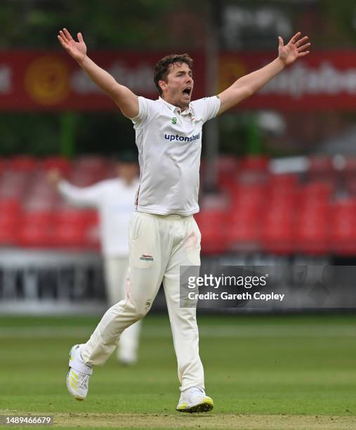 Will Davis of Leicestershire appeals during the LV= Insurance County Championship Division 2 match between Leicestershire and Sussex at Uptonsteel...