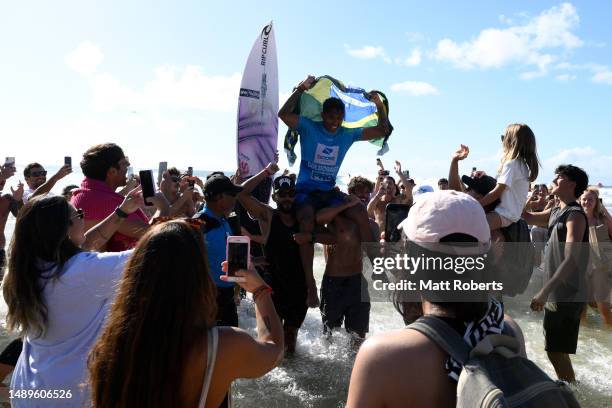 Samuel Pupo of Barzil celebrates winning the 2023 Gold Coast Pro at Snapper Rocks on May 13, 2023 in Gold Coast, Australia.