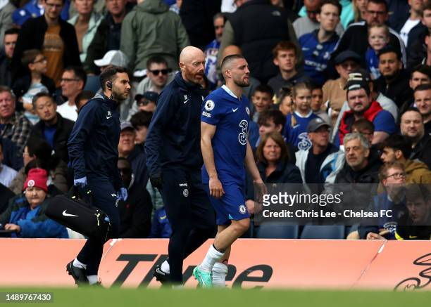 Mateo Kovacic of Chelsea is substituted off after an injury during the Premier League match between Chelsea FC and Nottingham Forest at Stamford...