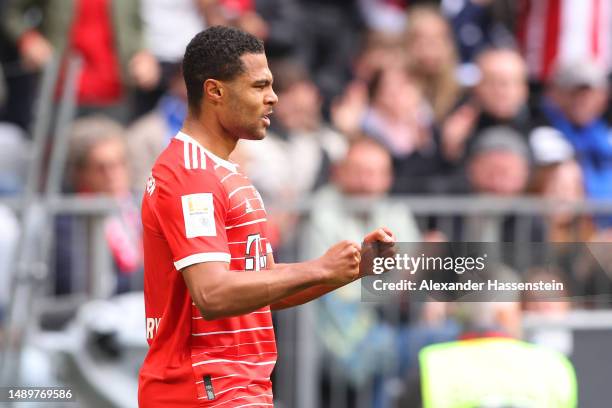 Serge Gnabry of FC Bayern Munich celebrates after scoring the team's fourth goal during the Bundesliga match between FC Bayern München and FC Schalke...