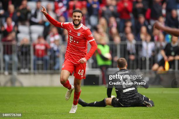 Noussair Mazraoui of FC Bayern Munich celebrates after scoring the team's sixth goal during the Bundesliga match between FC Bayern München and FC...