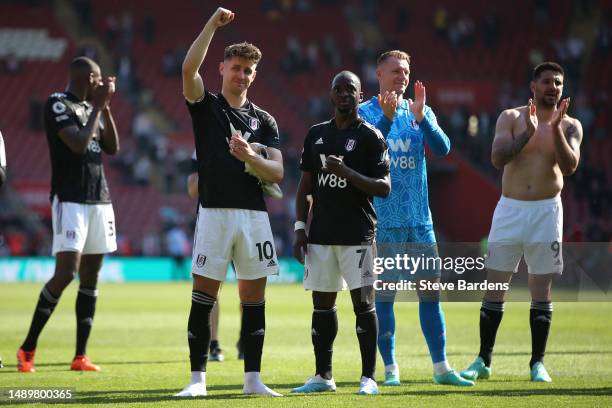 The Fulham players celebrate after the Premier League match between Southampton FC and Fulham FC at Friends Provident St. Mary's Stadium on May 13,...