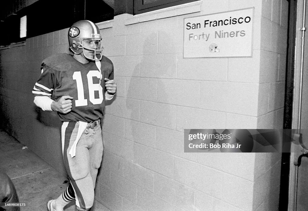 QB Joe Montana Celebrates Super Bowl XIX Win