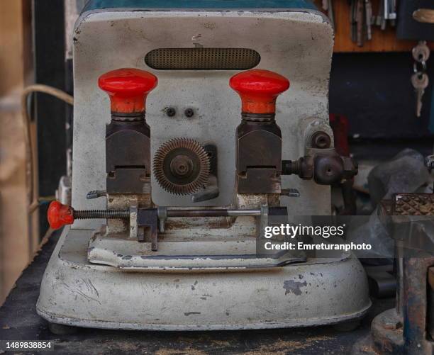 Key Machine Work Table 51 Key Cutting Machine Stock Photos, High-Res Pictures, and Images ...