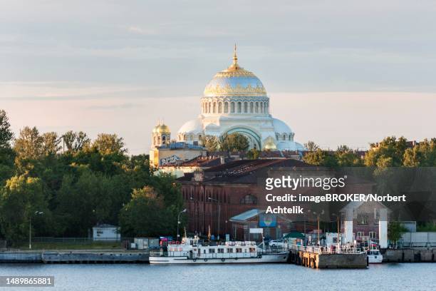 nikolai naval cathedral, brasov, russia - brasov kronstadt stock pictures, royalty-free photos & images