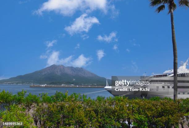 paisaje de japón/isla sakurajima - prefectura de kagoshima fotografías e imágenes de stock