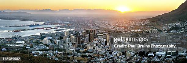 cape town during summer sunrise - cape town city stock pictures, royalty-free photos & images