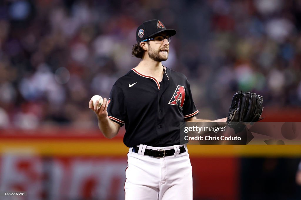 San Francisco Giants v Arizona Diamondbacks