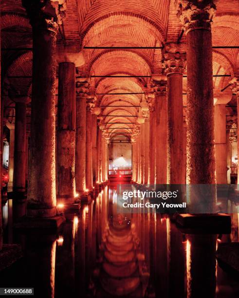 underground cisterns at yerebatan sarnici - tank column stock pictures, royalty-free photos & images