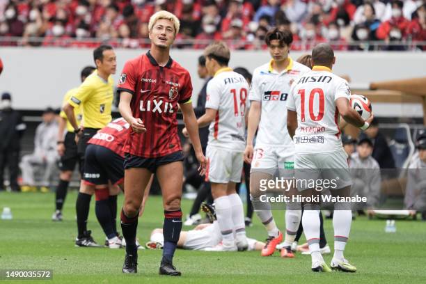 Yuma Suzuki of Kashima Antlers \looks on during the J.LEAGUE Meiji Yasuda J1 13th Sec. Match between Kashima Antlers and Nagoya Grampus at National...