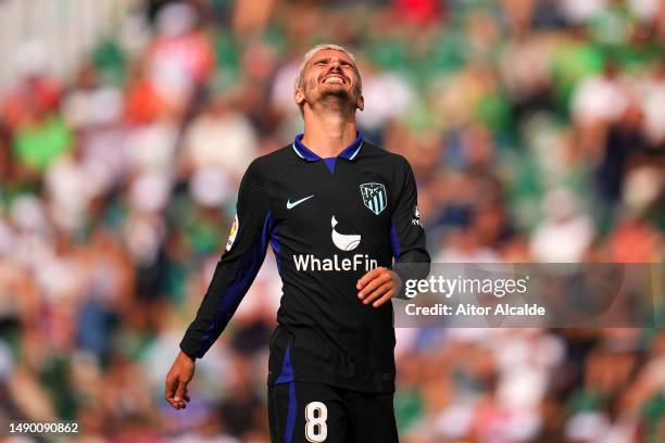 Antoine Griezmann of Atletico Madrid reacts during the LaLiga Santander match between Elche CF and Atletico de Madrid at Estadio Manuel Martinez...