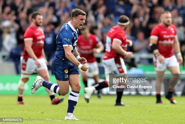 George Ford of Sale Sharks celebrates after scoring a long range second half penalty during the Gallagher Premiership Semi-Final match between Sale...