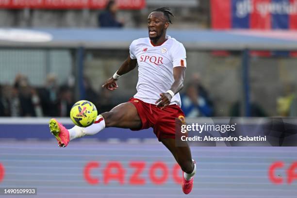 Tammy Abraham of AS Roma in action during the Serie A match between Bologna FC and AS Roma at Stadio Renato Dall'Ara on May 14, 2023 in Bologna,...