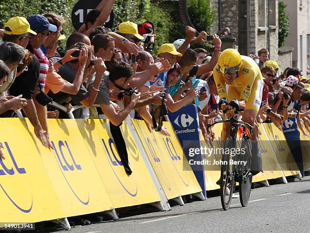 Bradley Wiggins of Great Britain and Sky Procycling consolidates his yellow jersey by winning stage nineteen of the 2012 Tour de France, a 53.5km...