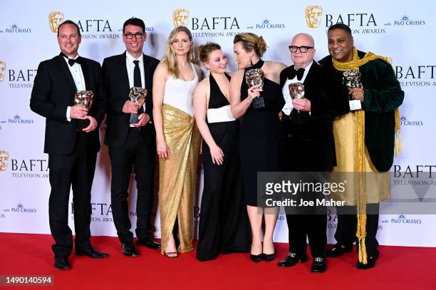 Josh Hyams, Richard Yee, Niamh Algar, Dominic Savage, Mia Threapleton, Kate Winslet and Chair of BAFTA, Krishnendu Majumdar with the Single Drama...