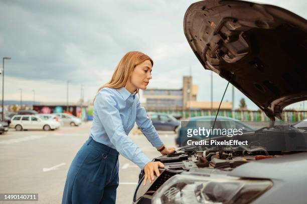 engine problem - engine failure stock pictures, royalty-free photos & images