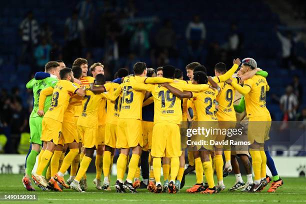 Players of FC Barcelona celebrate winning the LaLiga Santander Title after victory in the LaLiga Santander match between RCD Espanyol and FC...