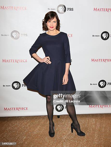 Elizabeth McGovern attends the 'Downton Abbey' photo call at The Beverly Hilton Hotel on July 21, 2012 in Beverly Hills, California.