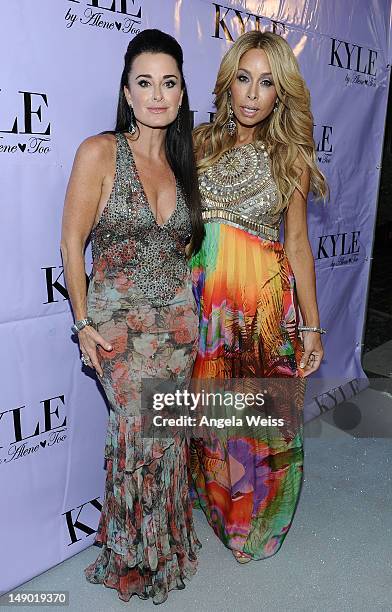 Personality Kyle Richards and designer Faye Resnick attend the pre-opening cocktail party of Kyle Richards' new boutique 'Kyle By Alene Too' on July...