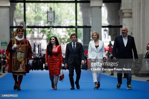 The mayor of Madrid, Jose Luis Martinez Almeida , arrives with singer Alaska and presenter Ana Rosa Quintana at the presentation of the Medals of...