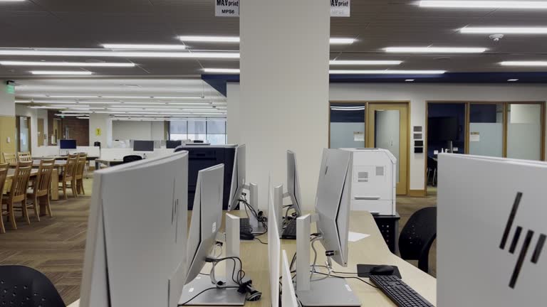 Office Cubicle Space Videos and HD Footage - Getty Images