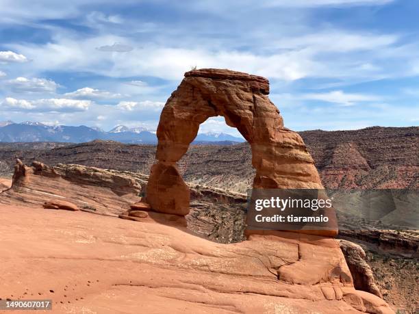 delicate arch, moab national park, utah, usa - delicate arch stock pictures, royalty-free photos & images