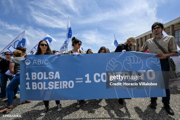 Science workers rally from the University of Lisbon Campus to the Ministry of Science, Technology and Higher Education as part of a national...