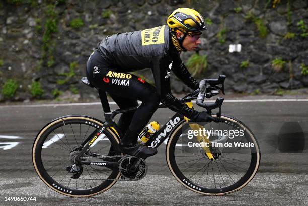 Primoz Roglič of Slovenia and Team Jumbo-Visma competes during the 106th Giro d'Italia 2023, Stage 10 a 196km stage from Scandiano to Viareggio /...