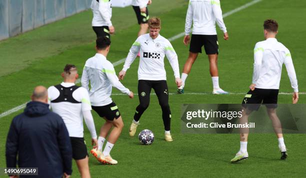 Kevin De Bruyne of Manchester City and teammates train ahead of their UEFA Champions League semi-final second leg match against Real Madrid at...