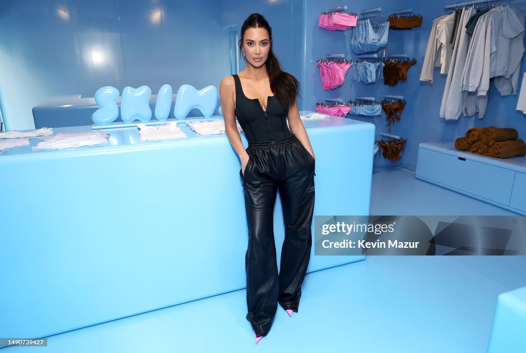 Skims Summer Pop-Up Shop At Rockefeller Center